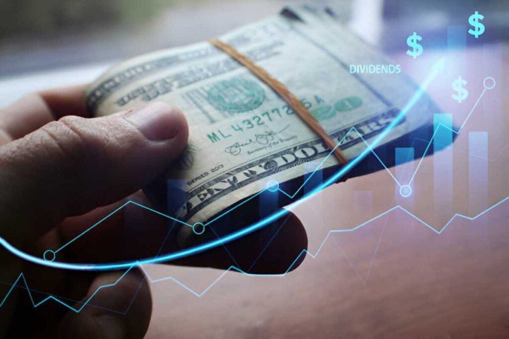 automatically investing dividends vs cash retirement