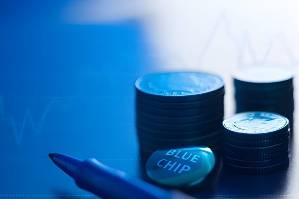 Finance-Experts-Analysis-of-Buying-and-Holding-Blue-Chip-Stocks.jpg