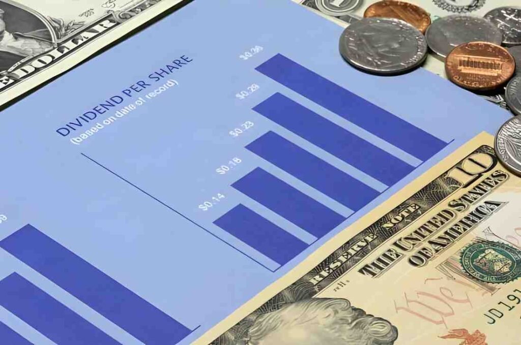 The Quiet Compounder's Guide to Finding the Best Cheap Dividend Stocks