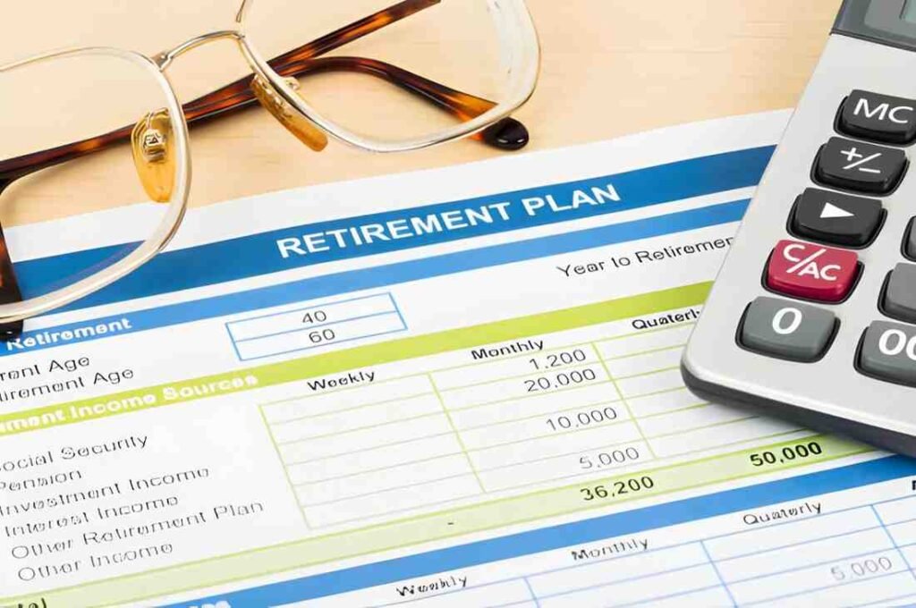 Comparing Individual Retirement Plans in the United States