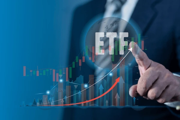 ETF Day Trading Strategic Frameworks and Market Mechanics
