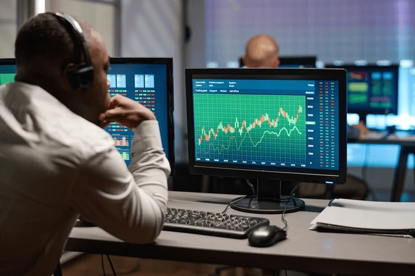 Strategic Growth Day Trading with Limited Capital