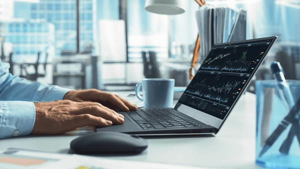 The Professional Choice Analyzing Options Trading Against Intraday Equities