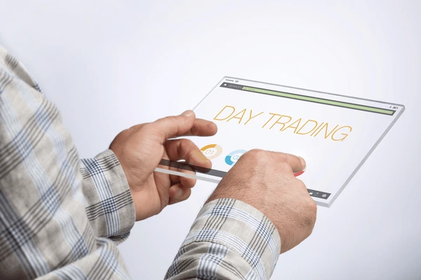 The Professional Path A Comprehensive Roadmap for Entering the Day Trading Industry