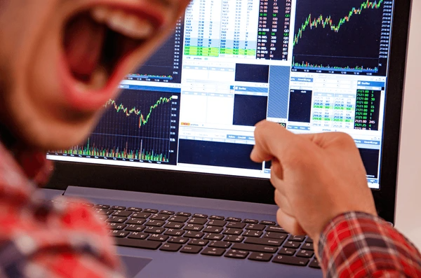 Unveiling the Hidden State Hidden Markov Models in Algorithmic Trading